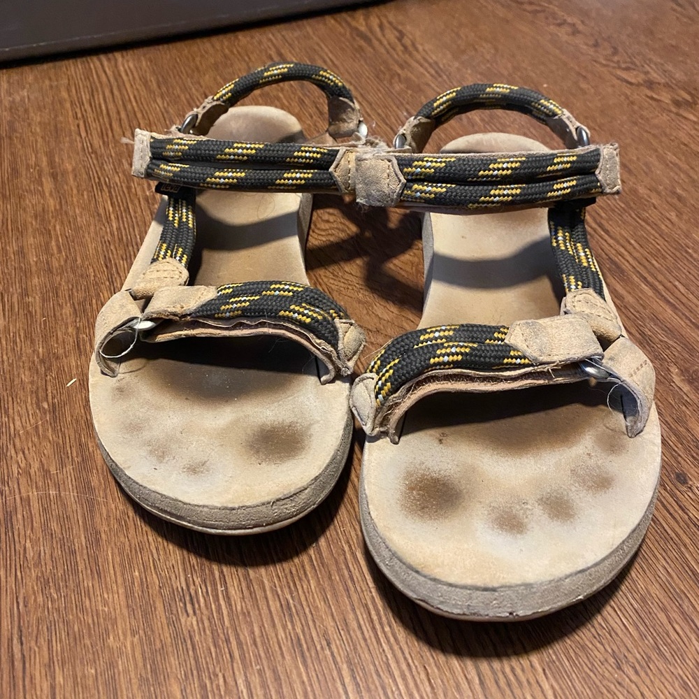 Teva Rope sandals size 9